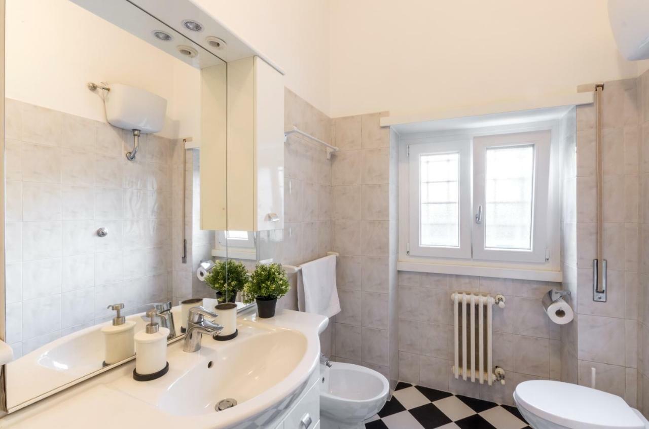 Liberty Trastevere B&B Rome Buitenkant foto