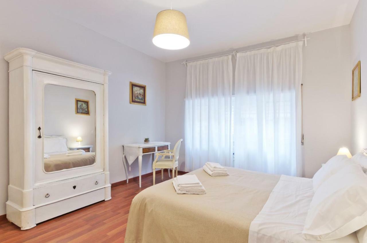 Liberty Trastevere B&B Rome Buitenkant foto