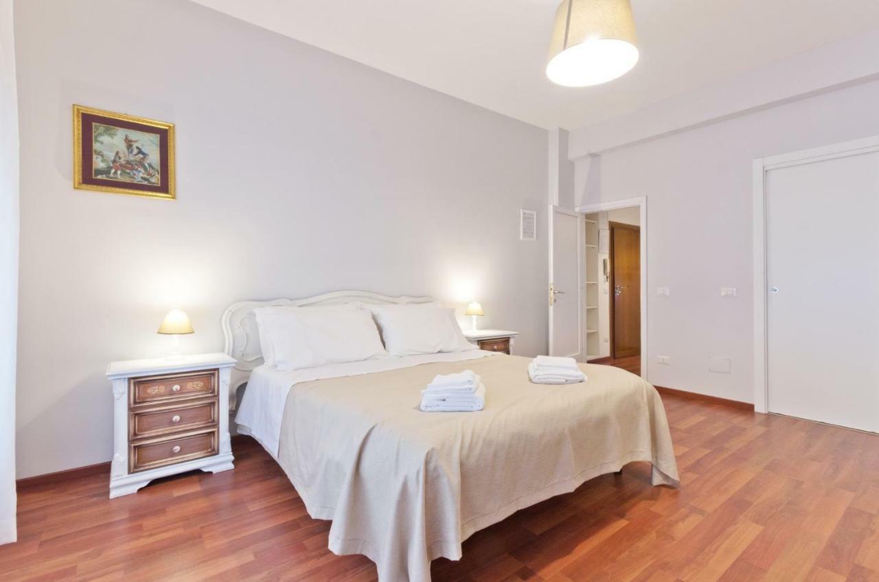 Liberty Trastevere B&B Rome Buitenkant foto