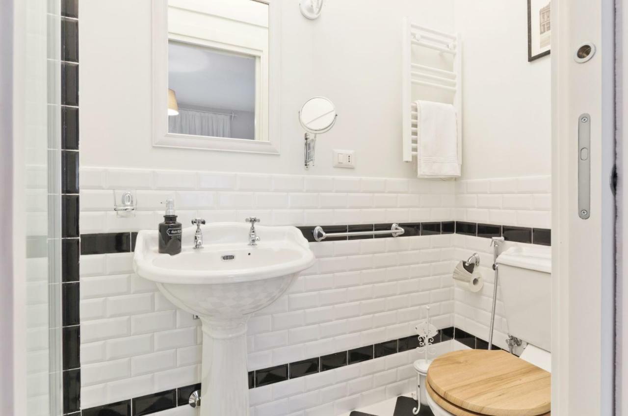 Liberty Trastevere B&B Rome Buitenkant foto
